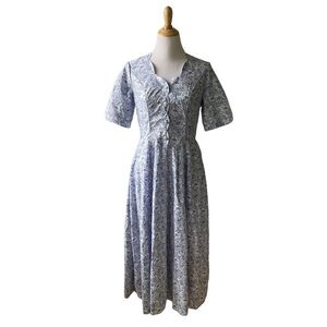Laura Ashley 80’s Vintage Blue Floral Midi Dress Size Small / Vintage 10 NWOT